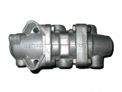 Main brake valve dual-circuit Karosa