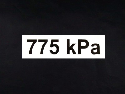 Aufkleber Druck 775 kPa