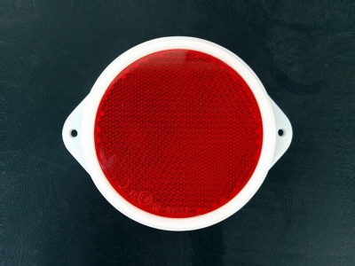 Reflex reflector red with ears, circular 85 mm
